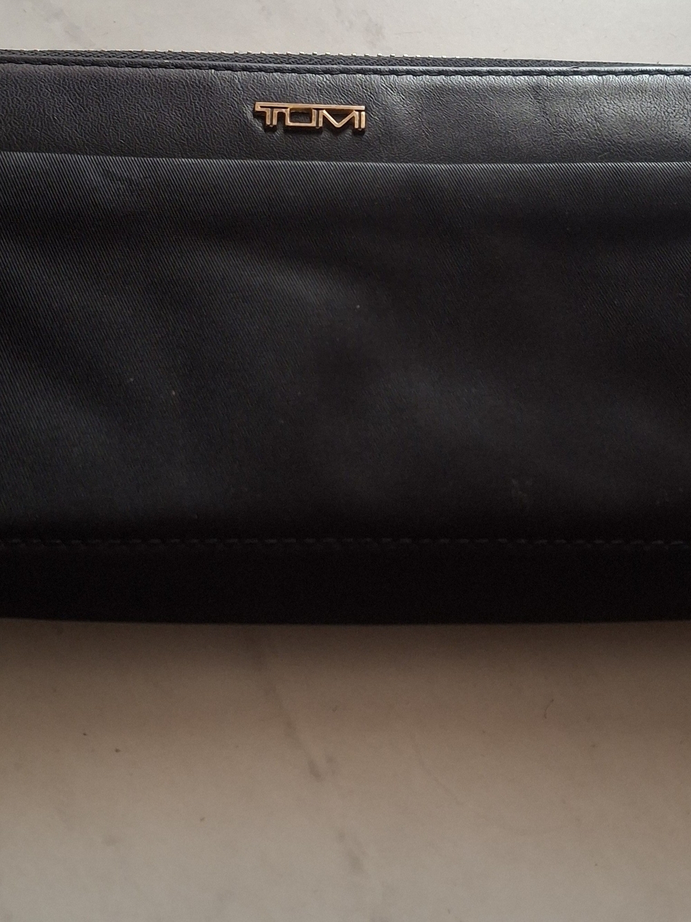 TUMI Black Zip-Around Continental Wallet - Picture 5 of 6